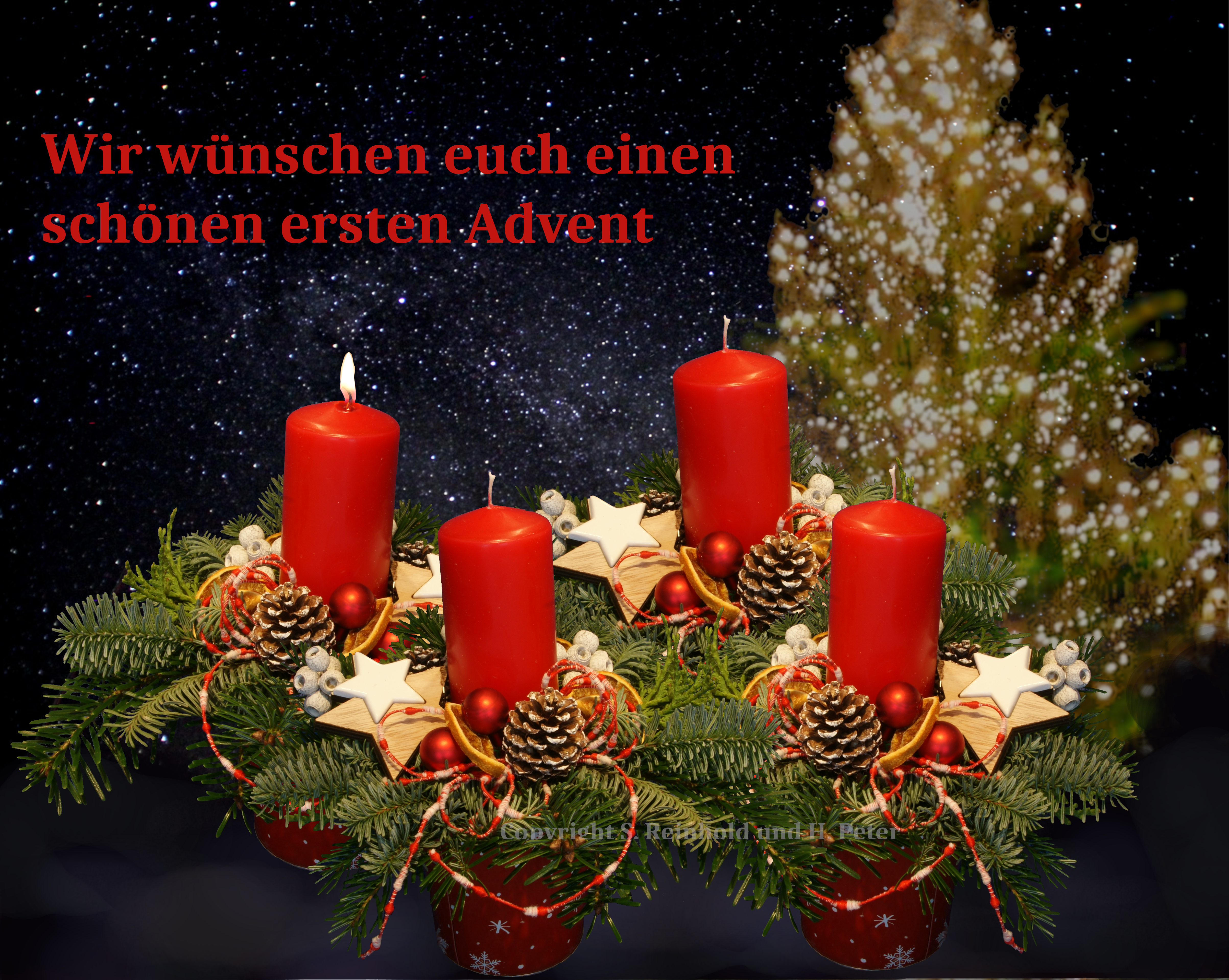 Adventskranz, eine Kerze ist angezündet